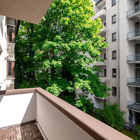 Apartman 2ndhomes Modern 1br With Sauna And Balcony In Bulevardi *